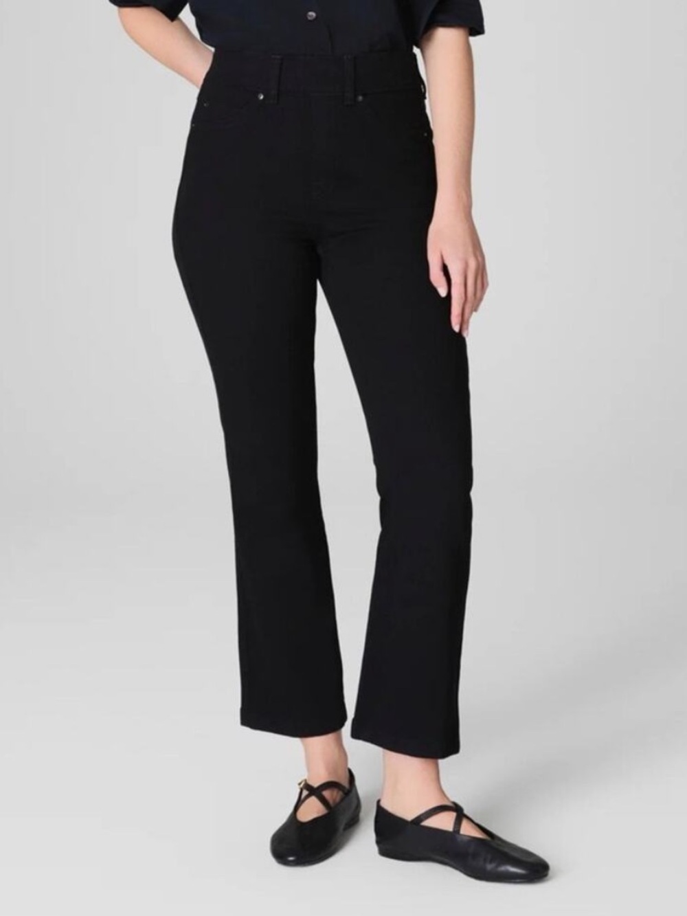 SPANXshape ™️ EveryWear Kick Flare Jeans